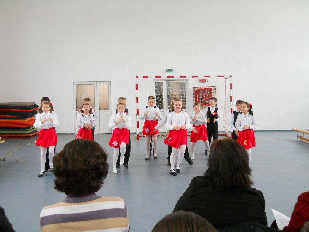 Galerie foto Scoala Gimnaziala Alexandru Ioan Cuza Roman